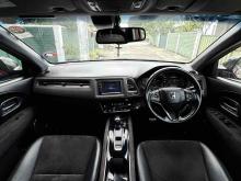 https://riyasewana.com/uploads/honda-vezel-rs-621340824803.jpg