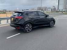 https://riyasewana.com/uploads/honda-vezel-rs-700914334.jpg