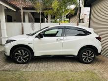 https://riyasewana.com/uploads/honda-vezel-rs-719231824663.jpg