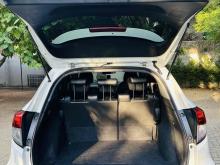 https://riyasewana.com/uploads/honda-vezel-rs-719231824712.jpg