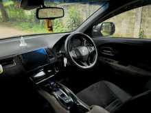 https://riyasewana.com/uploads/honda-vezel-rs-8212016514.jpg