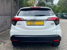 https://riyasewana.com/uploads/honda-vezel-rs-8821216814.jpg