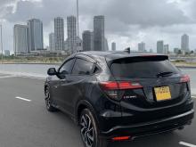 https://riyasewana.com/uploads/honda-vezel-rs-920290710453.jpg