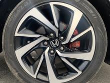 https://riyasewana.com/uploads/honda-vezel-rs-920290910826.jpg