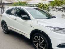https://riyasewana.com/uploads/honda-vezel-rs-92059064593.jpg