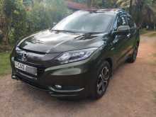 Honda Vezel 2015 SUV