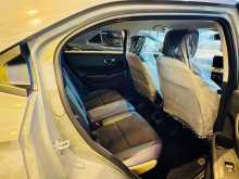 https://riyasewana.com/uploads/honda-vezel-rv5-2105759294.jpg