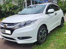 https://riyasewana.com/uploads/honda-vezel-safety-1813230810013.jpg