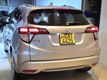 https://riyasewana.com/uploads/honda-vezel-sensing-2019205317672.jpg