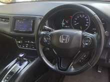 https://riyasewana.com/uploads/honda-vezel-sensing-7142739974.jpg