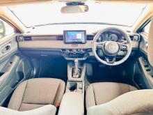 https://riyasewana.com/uploads/honda-vezel-x-1321560024992.jpg