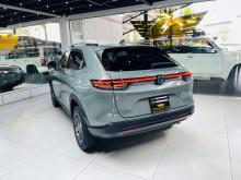 https://riyasewana.com/uploads/honda-vezel-x-151038576916.jpg