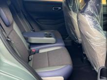 https://riyasewana.com/uploads/honda-vezel-x-161025156374.jpg