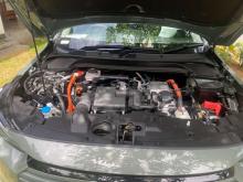 https://riyasewana.com/uploads/honda-vezel-x-191444456575.jpg