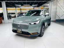 https://riyasewana.com/uploads/honda-vezel-x-251041564792.jpg