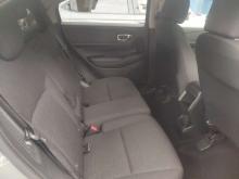 https://riyasewana.com/uploads/honda-vezel-x-261719596555.jpg