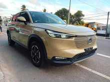 https://riyasewana.com/uploads/honda-vezel-x-3016301722873.jpg