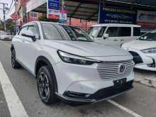 https://riyasewana.com/uploads/honda-vezel-x-3118334322272.jpg