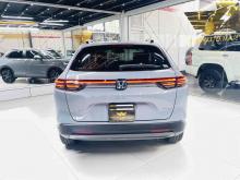 https://riyasewana.com/uploads/honda-vezel-x-313075824551.jpg