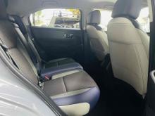 https://riyasewana.com/uploads/honda-vezel-x-313075924093.jpg