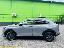 https://riyasewana.com/uploads/honda-vezel-x-814281717423.jpg
