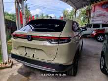 https://riyasewana.com/uploads/honda-vezel-x-grade-10164325532.jpg