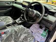 https://riyasewana.com/uploads/honda-vezel-x-hunt-18102345464.jpg