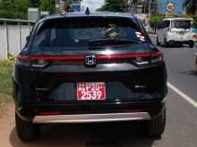 https://riyasewana.com/uploads/honda-vezel-z-10105510655.jpg