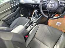 https://riyasewana.com/uploads/honda-vezel-z-10231010786.jpg