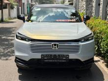 Honda Vezel Z Play 2025 SUV