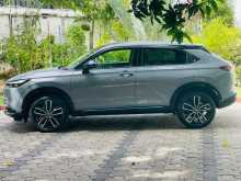 https://riyasewana.com/uploads/honda-vezel-z-1105454992.jpg