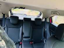 https://riyasewana.com/uploads/honda-vezel-z-111137294433.jpg