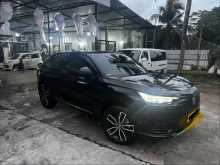 Honda Vezel Z 2025 SUV
