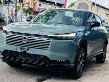 https://riyasewana.com/uploads/honda-vezel-z-111303414333.jpg