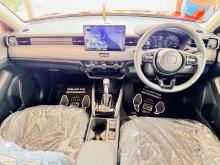 https://riyasewana.com/uploads/honda-vezel-z-112052524512.jpg