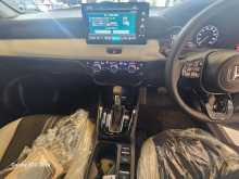 https://riyasewana.com/uploads/honda-vezel-z-1140749483.jpg