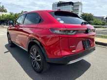 https://riyasewana.com/uploads/honda-vezel-z-114192522722.jpg