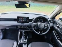 https://riyasewana.com/uploads/honda-vezel-z-114195617995.jpg