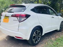 https://riyasewana.com/uploads/honda-vezel-z-1211041024204.jpg