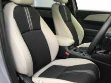 https://riyasewana.com/uploads/honda-vezel-z-12144206454.jpg