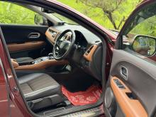 https://riyasewana.com/uploads/honda-vezel-z-1215214717435.jpg