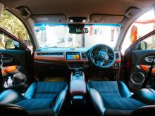 https://riyasewana.com/uploads/honda-vezel-z-1217403017782.jpg