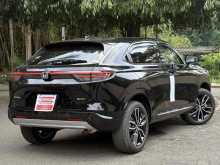 https://riyasewana.com/uploads/honda-vezel-z-122414922253.jpg