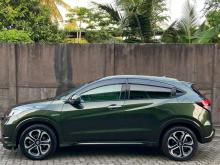 https://riyasewana.com/uploads/honda-vezel-z-12829506785.jpg