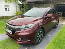 https://riyasewana.com/uploads/honda-vezel-z-12856544063.jpg