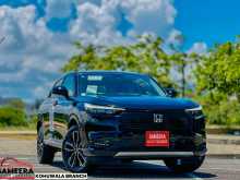 https://riyasewana.com/uploads/honda-vezel-z-1293930602.jpg