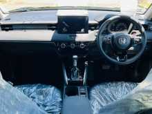 https://riyasewana.com/uploads/honda-vezel-z-129393095.jpg