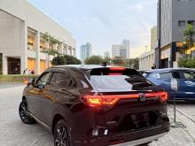 https://riyasewana.com/uploads/honda-vezel-z-1312581817773.jpg