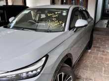 https://riyasewana.com/uploads/honda-vezel-z-1316281222192.jpg