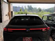 https://riyasewana.com/uploads/honda-vezel-z-1316281322773.jpg